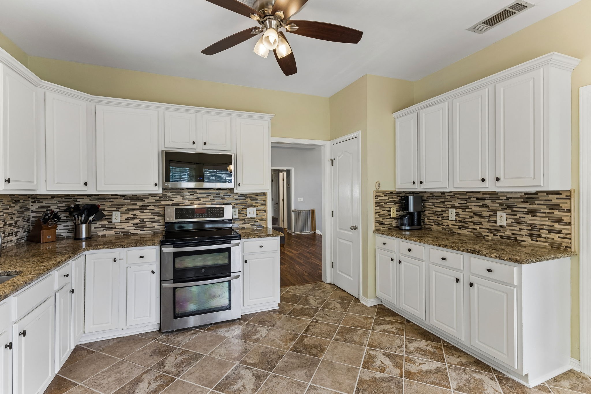 113 Autumn Oaks Ct