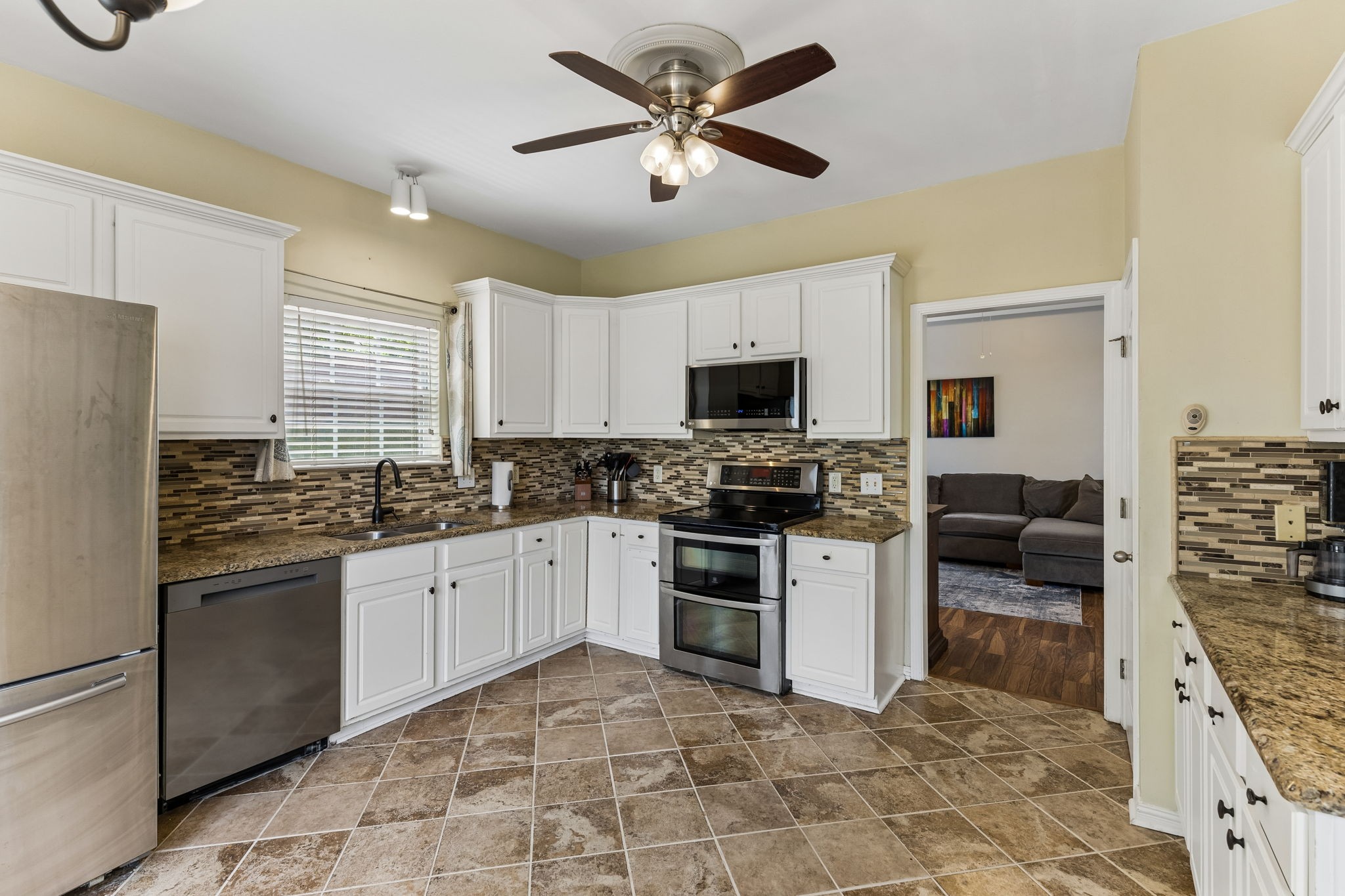 113 Autumn Oaks Ct