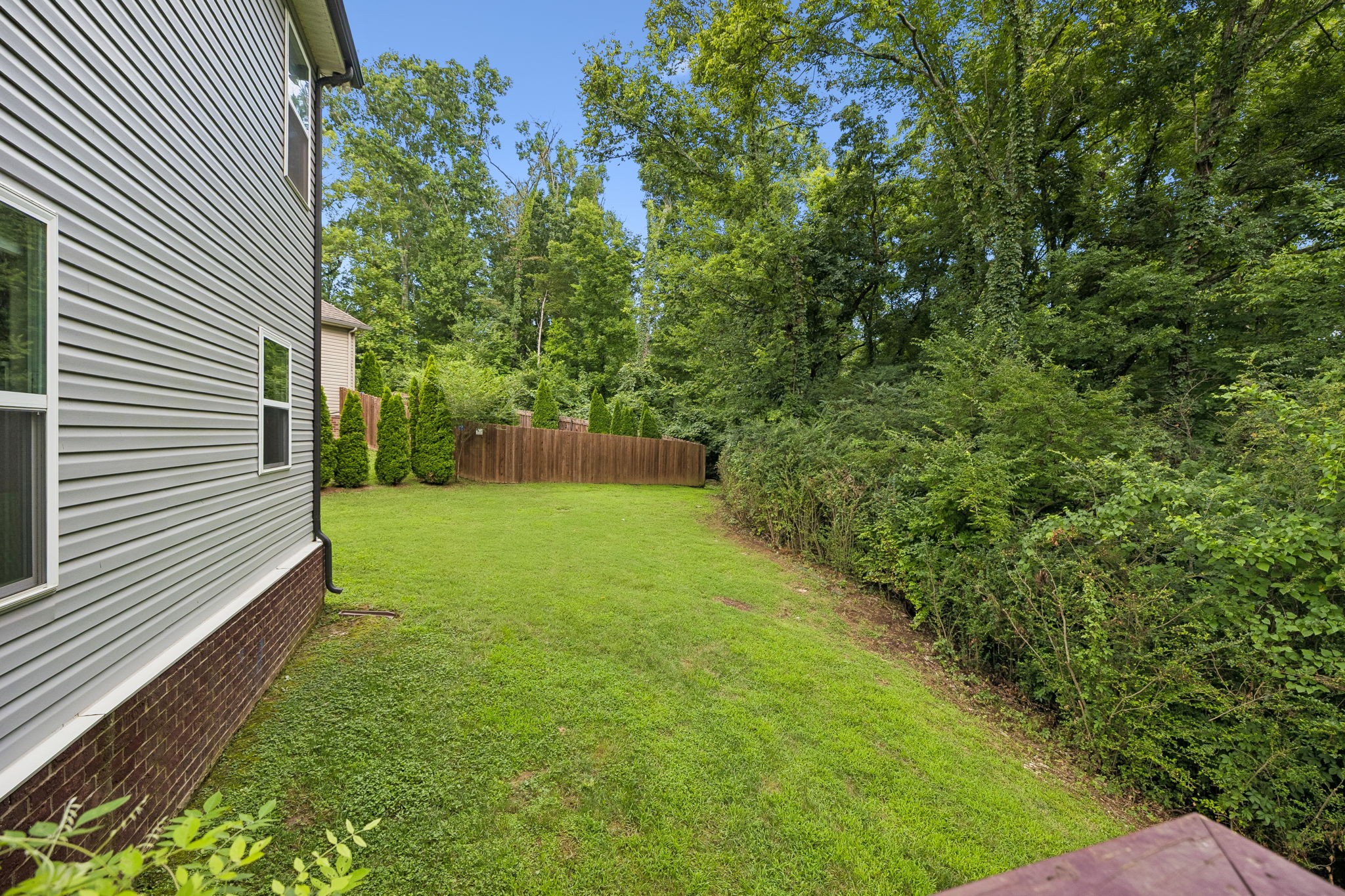 1070 Daniel Ln