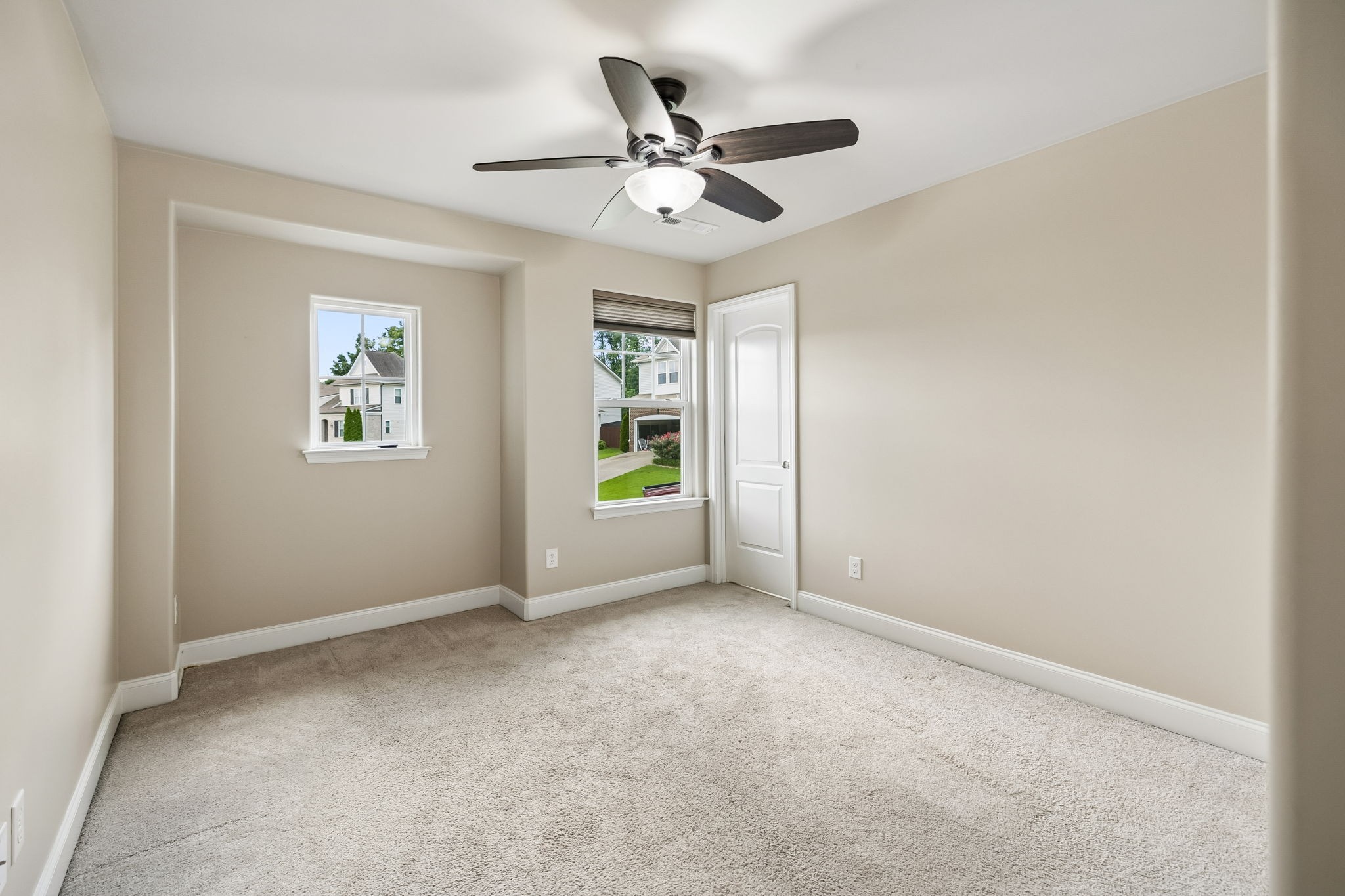 1070 Daniel Ln