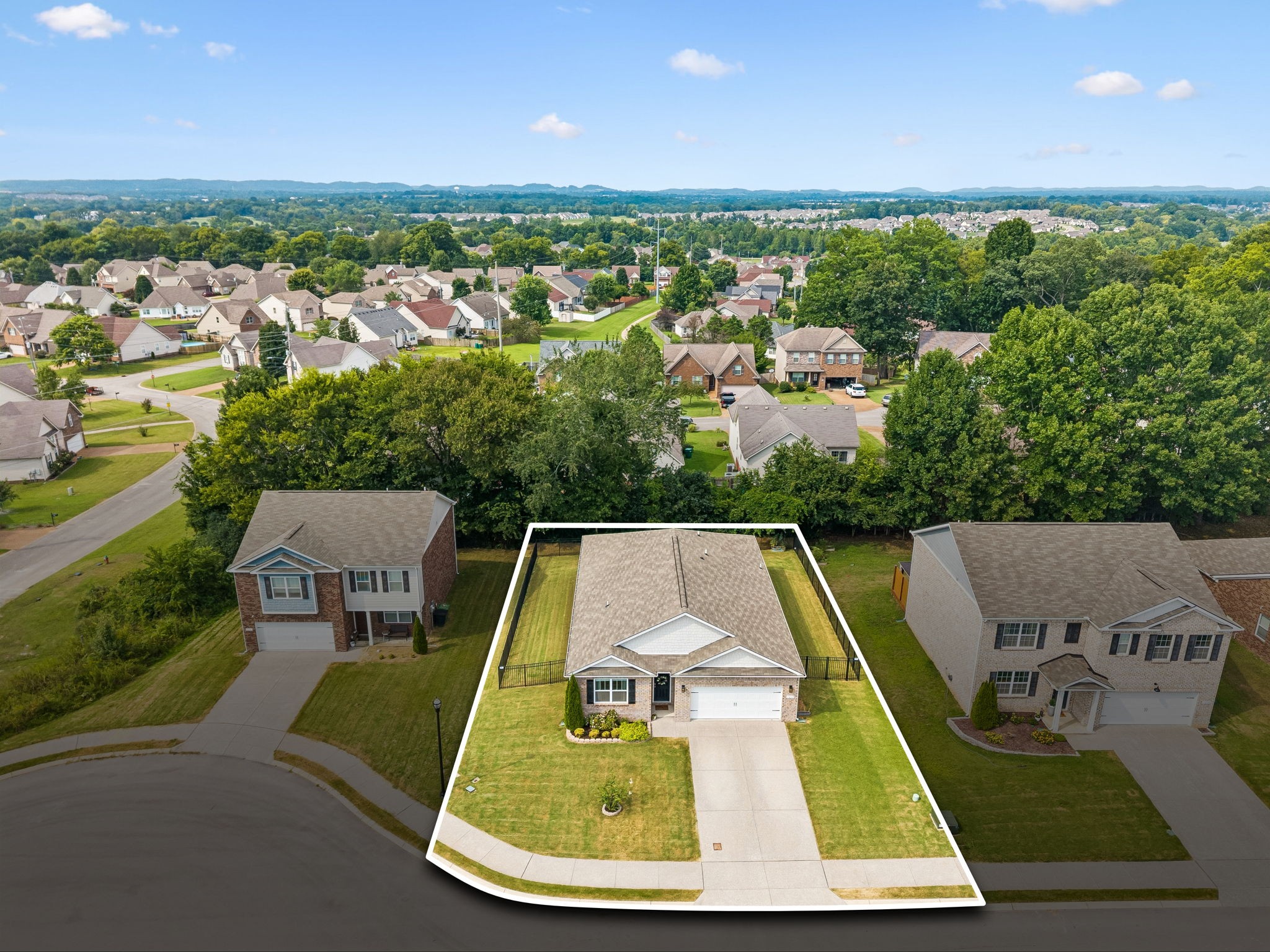 1230 Sylvan Park Dr