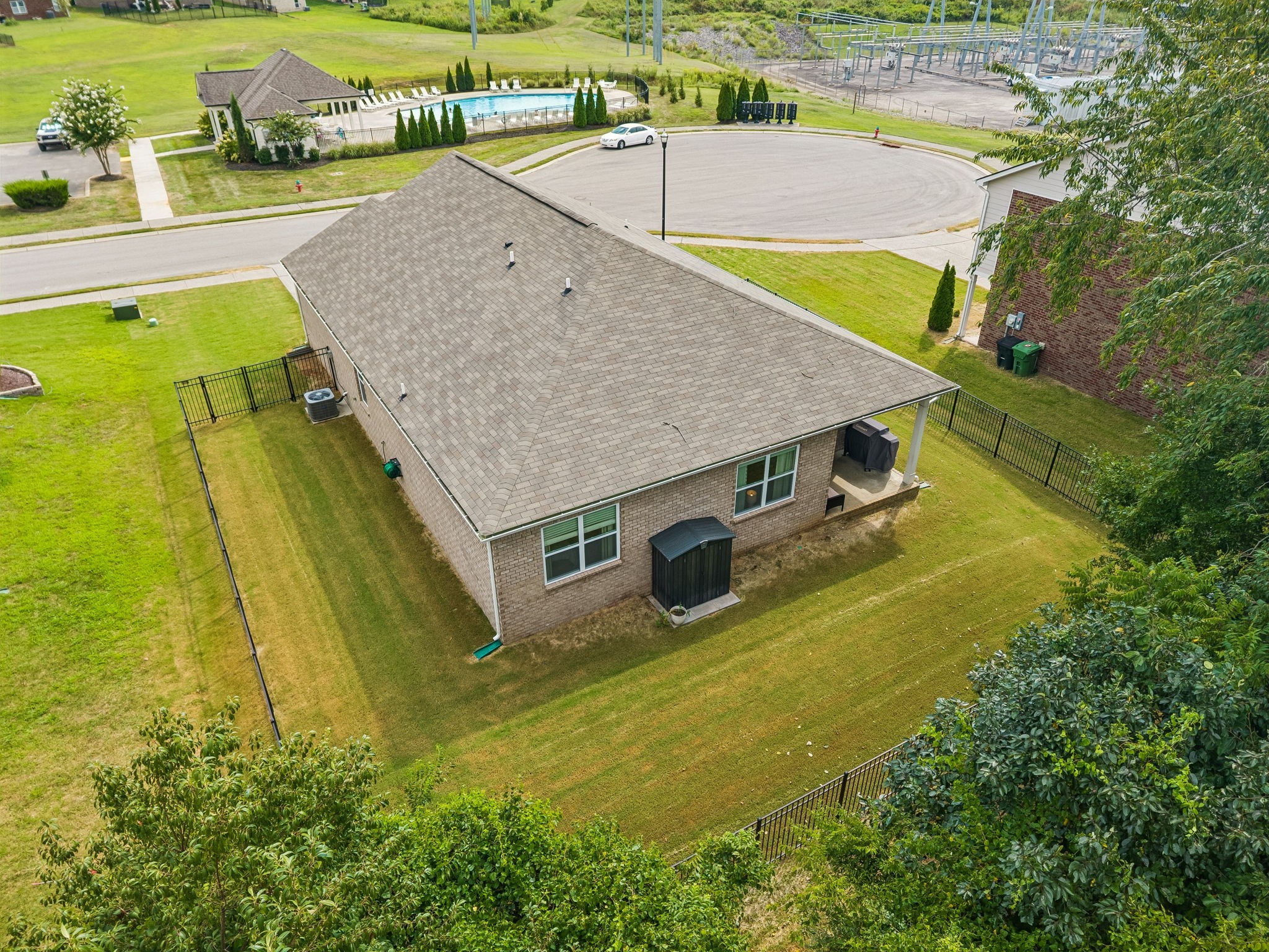 1230 Sylvan Park Dr