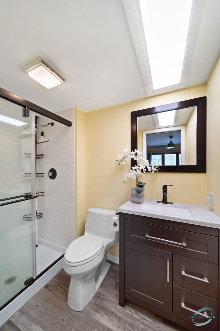 8316 Woodland Drive Unit: 5