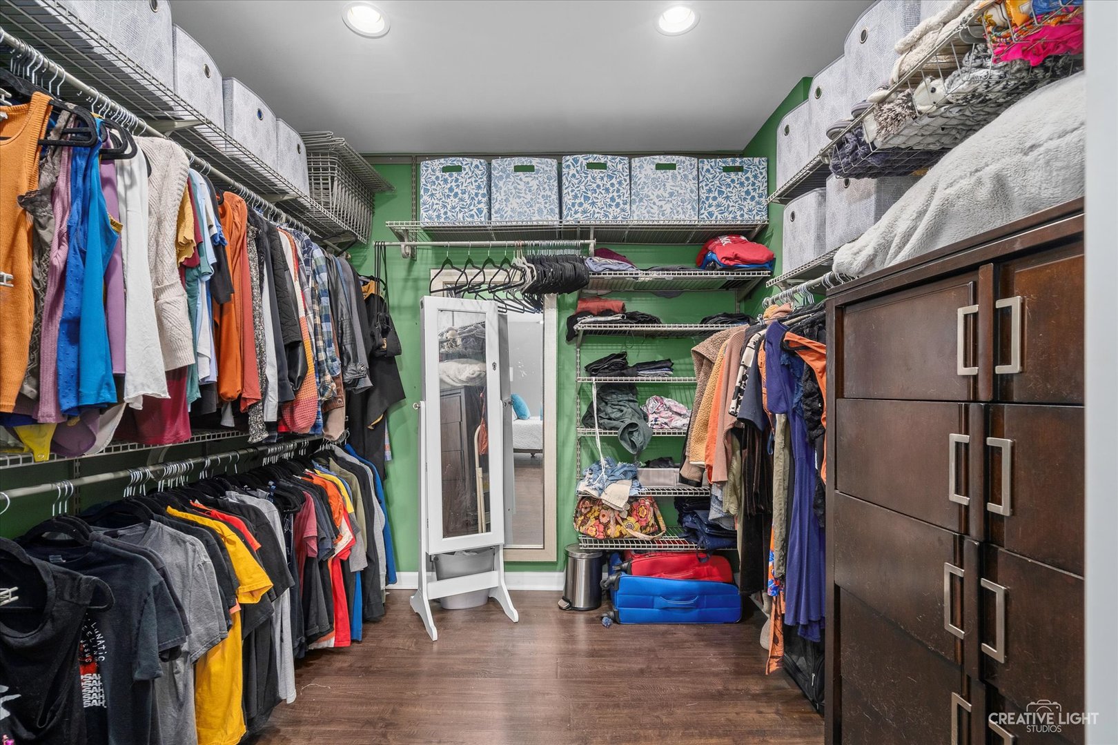 4250 Saratoga Avenue Unit: 304