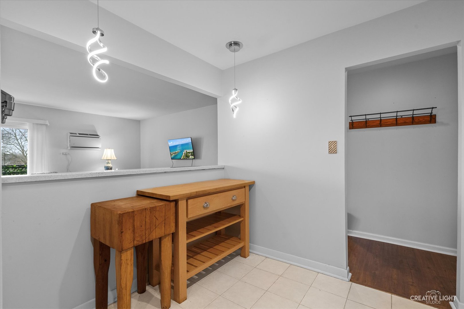 4250 Saratoga Avenue Unit: 304