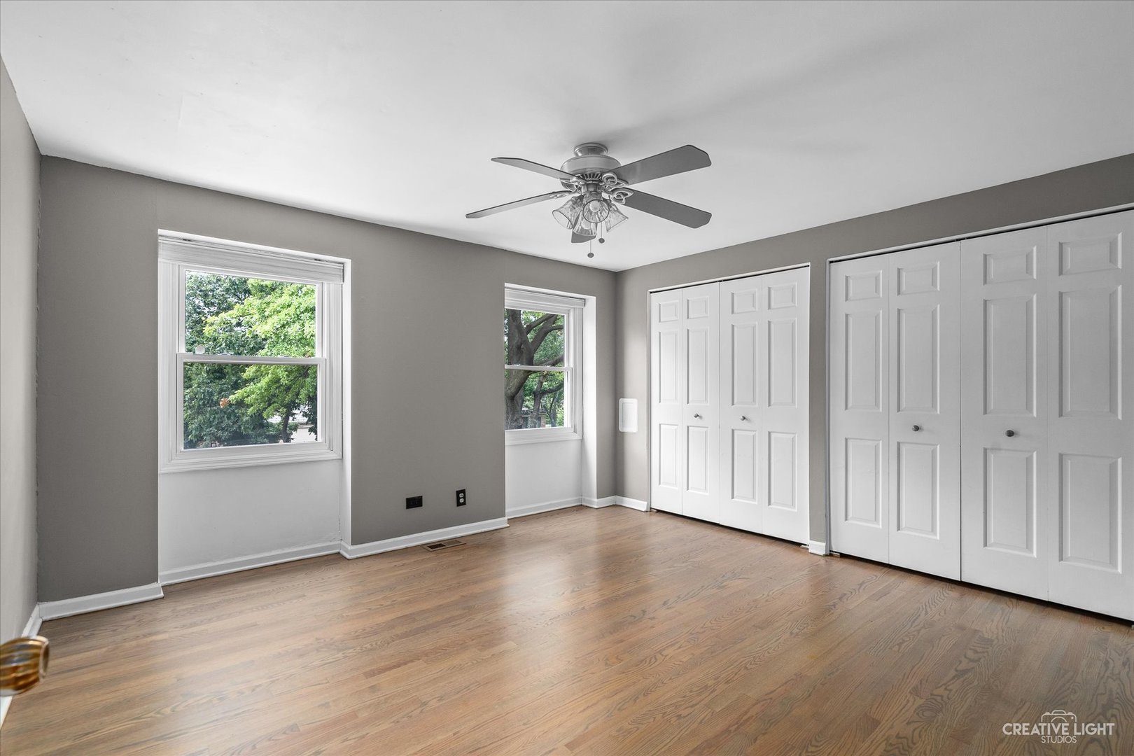 19W079 Avenue Barbizon