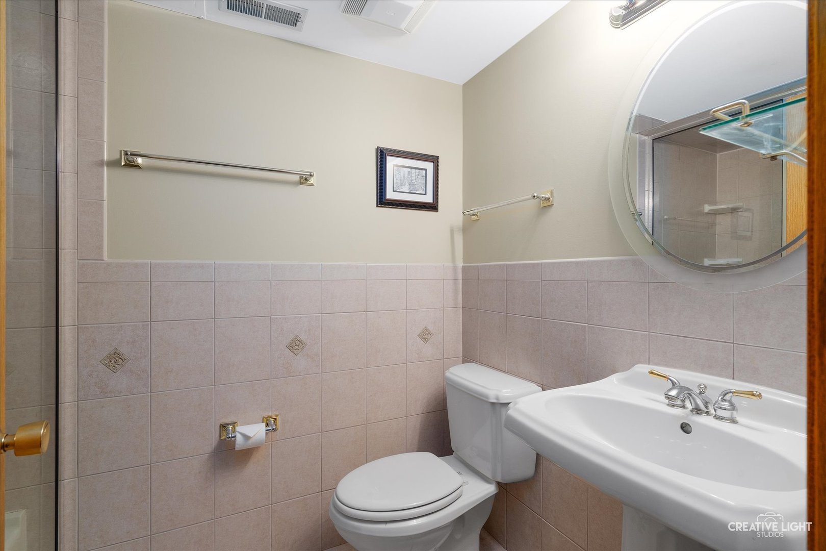 8232 Cromwell Avenue