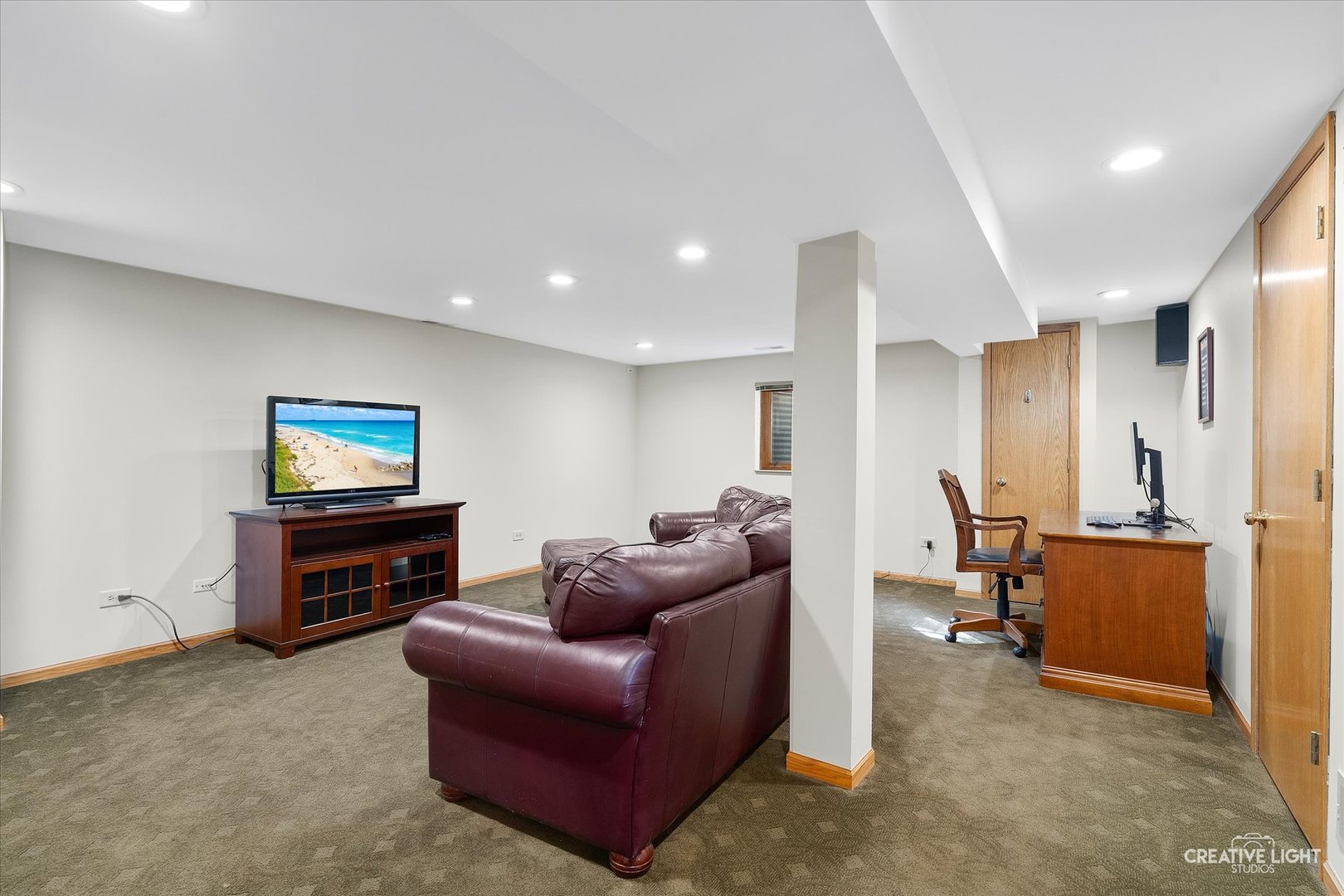 8232 Cromwell Avenue