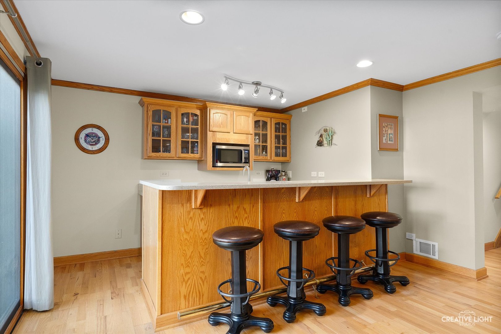 8232 Cromwell Avenue