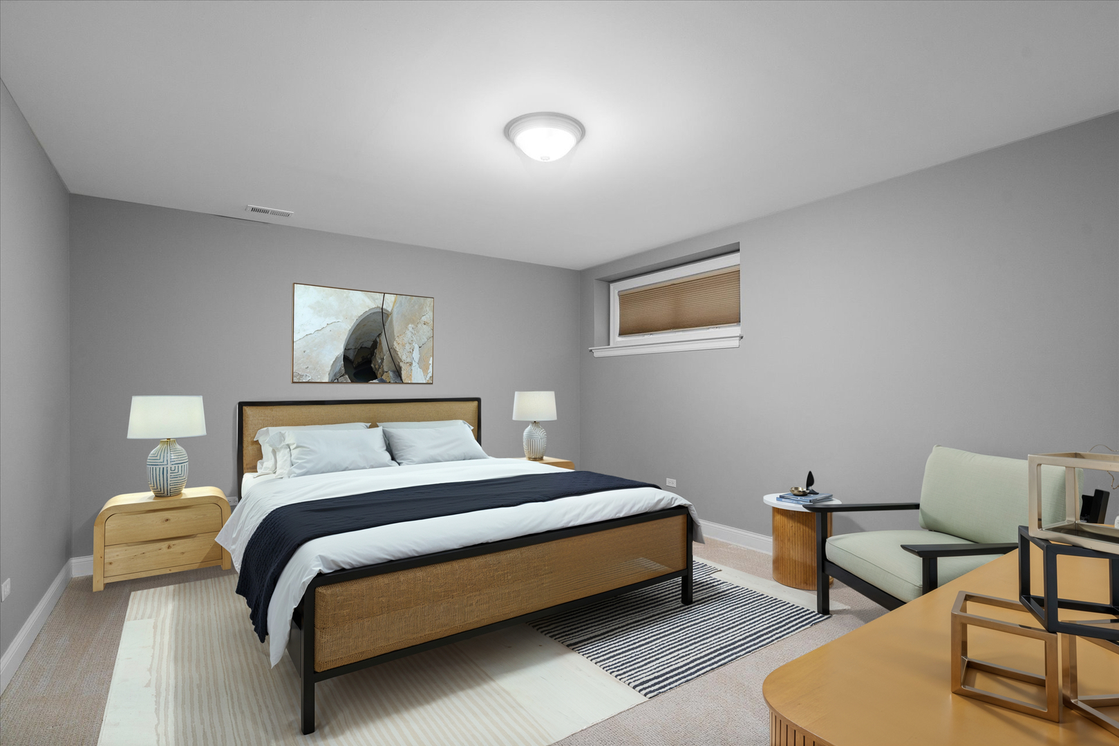 228 W Franklin Avenue