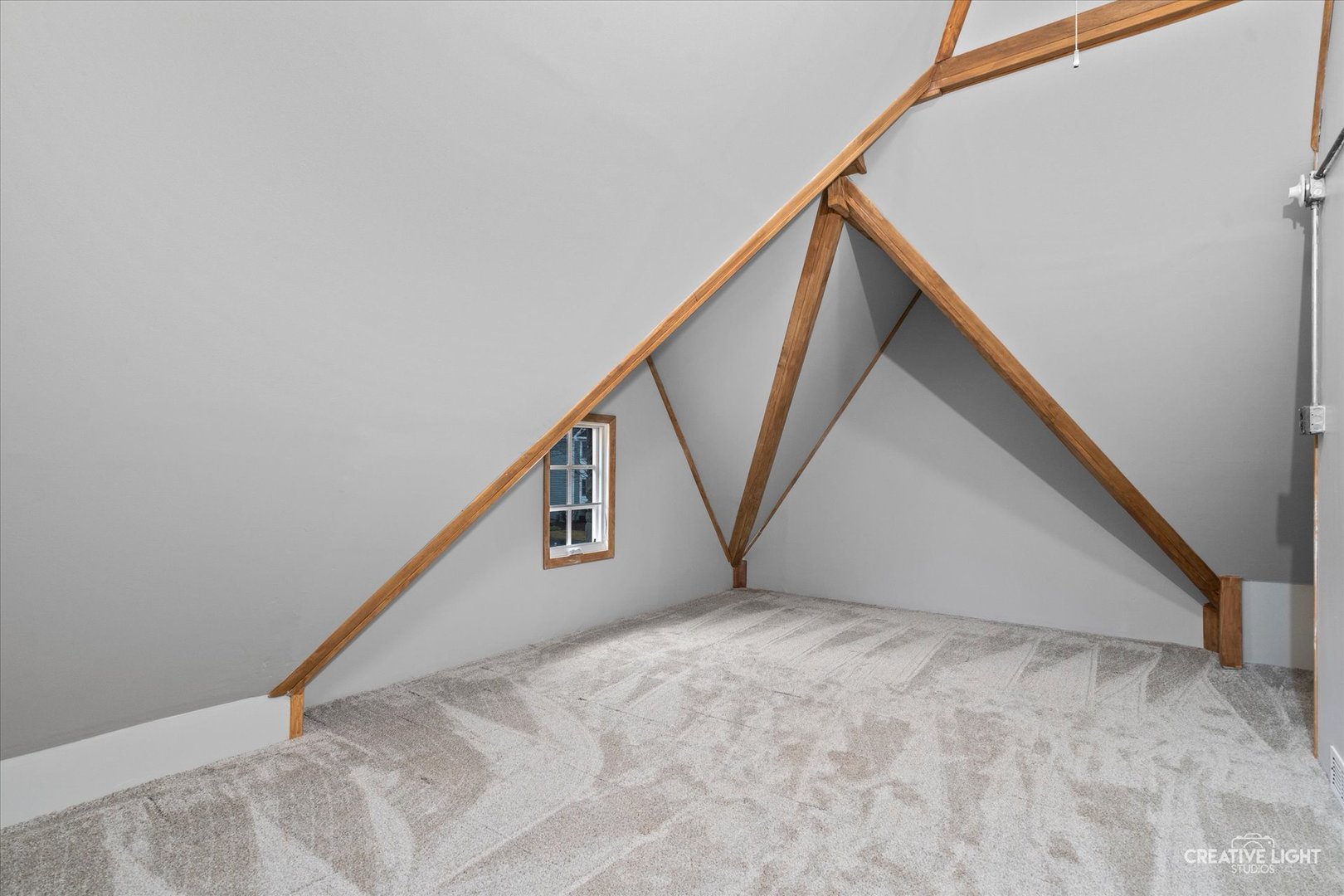 228 W Franklin Avenue