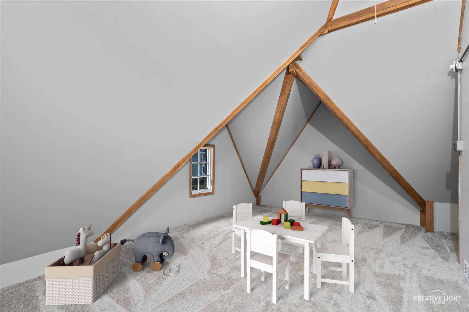 228 W Franklin Avenue