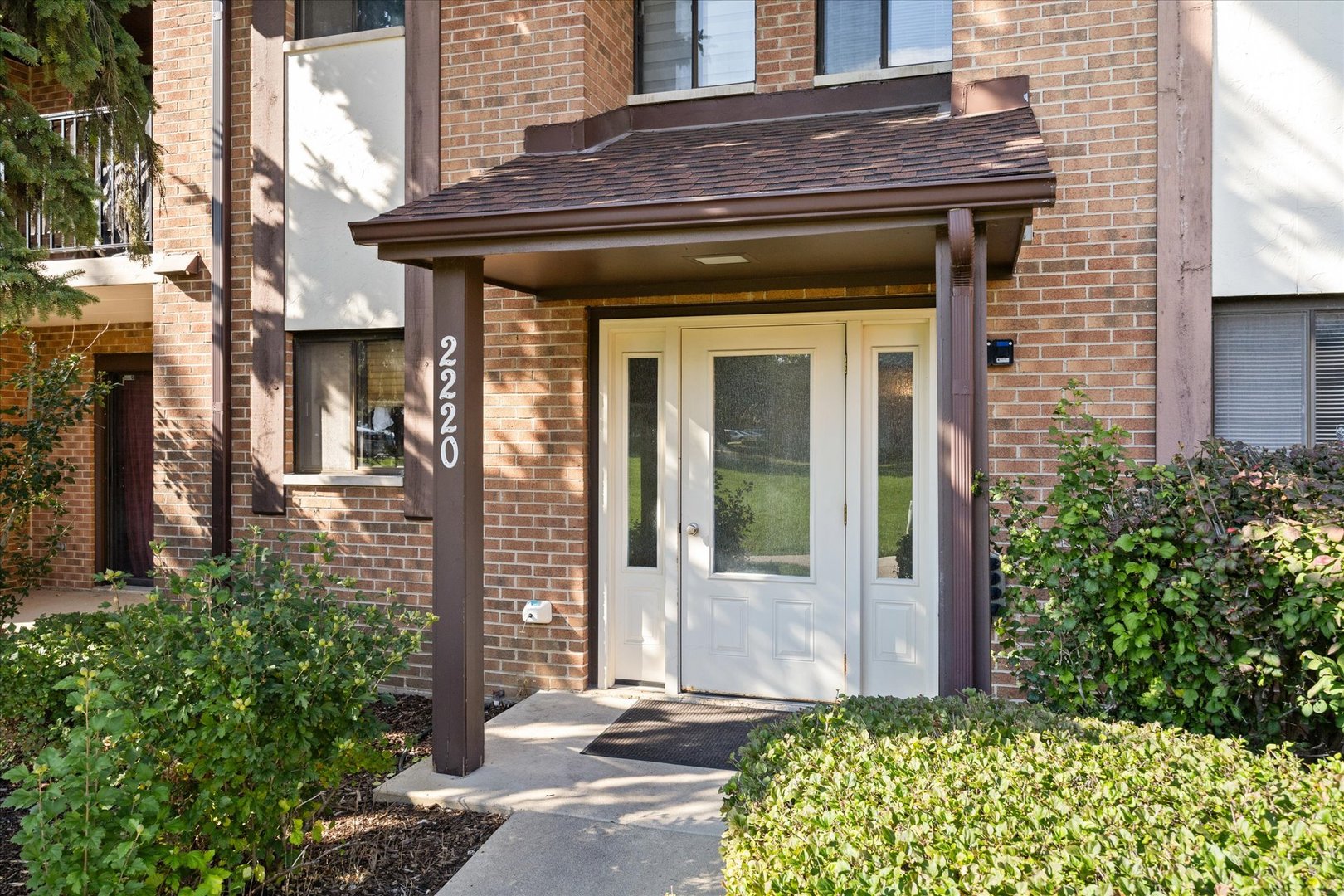 2220 Wharf Drive Unit: 1906