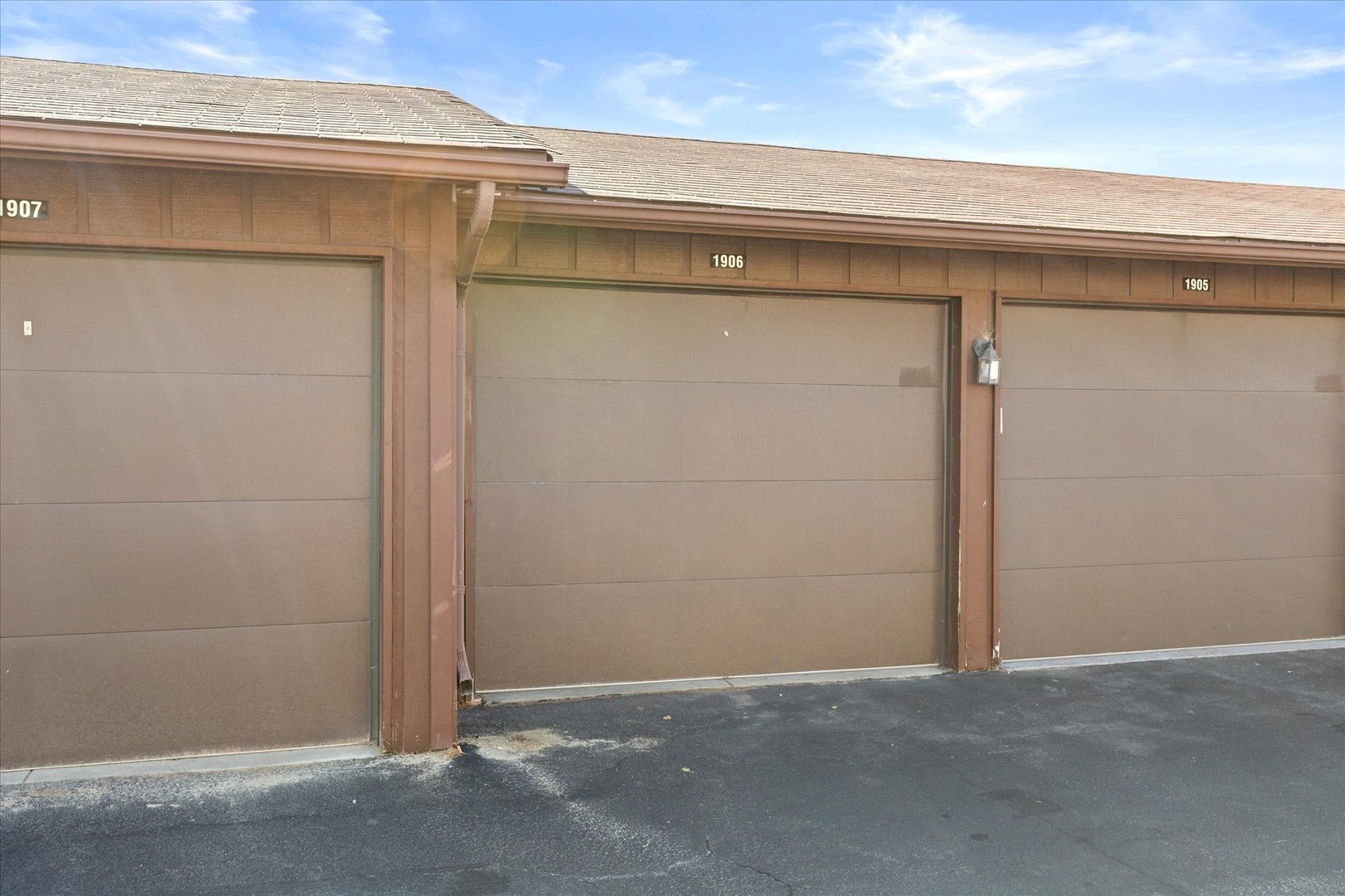 2220 Wharf Drive Unit: 1906