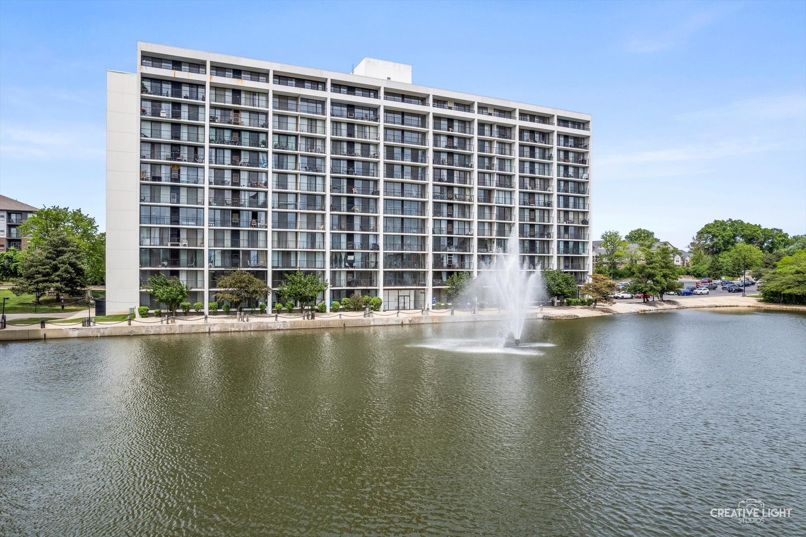 2015 S Finley Road Unit: 1104
