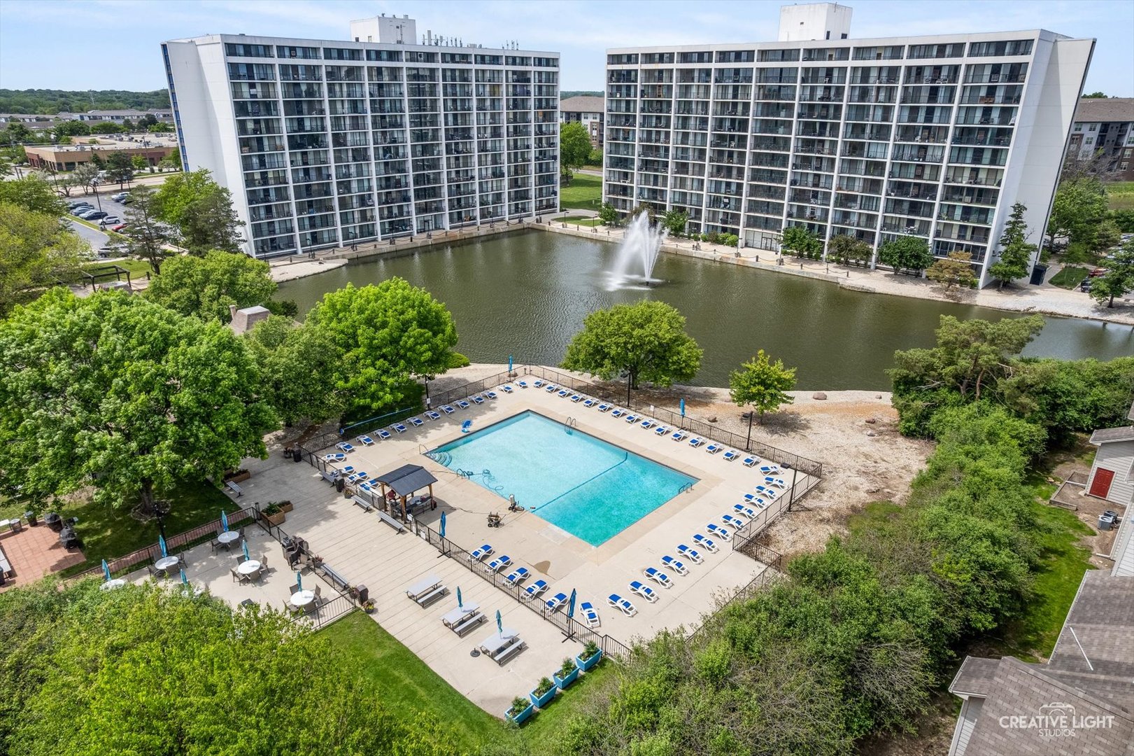 2015 S Finley Road Unit: 1104