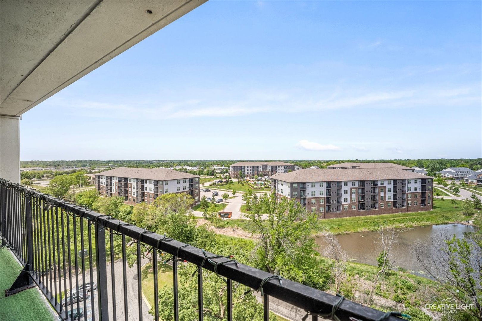 2015 S Finley Road Unit: 1104