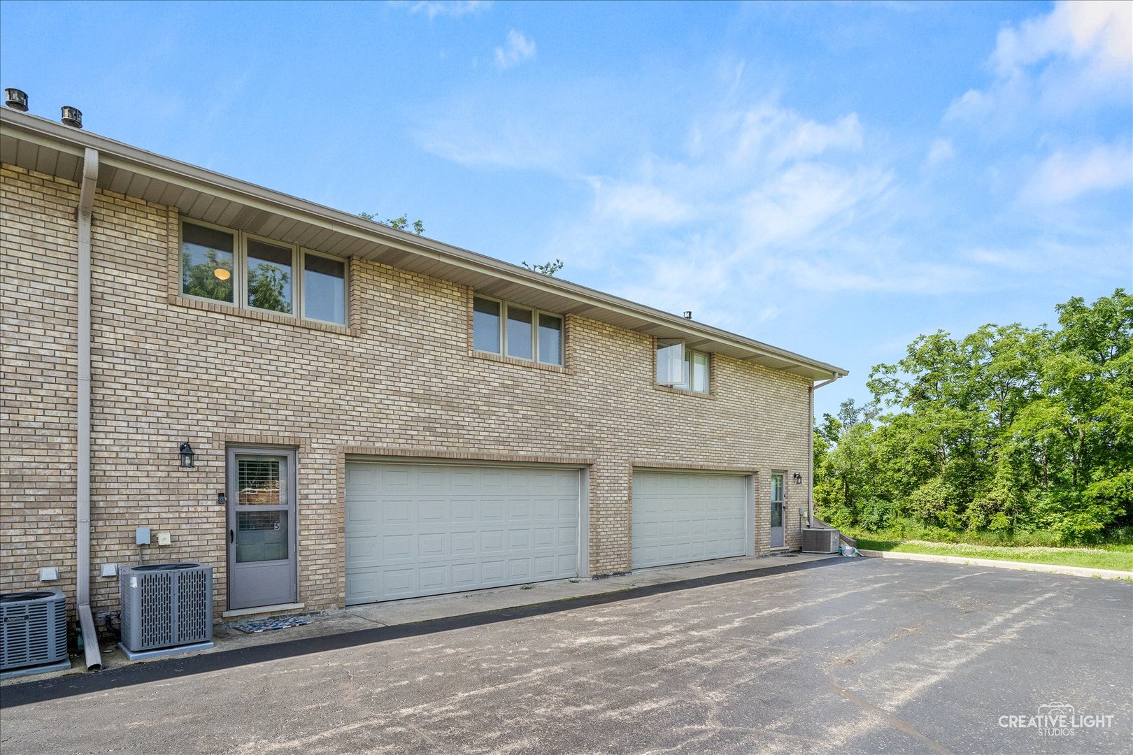 8316 Woodland Drive Unit: 5