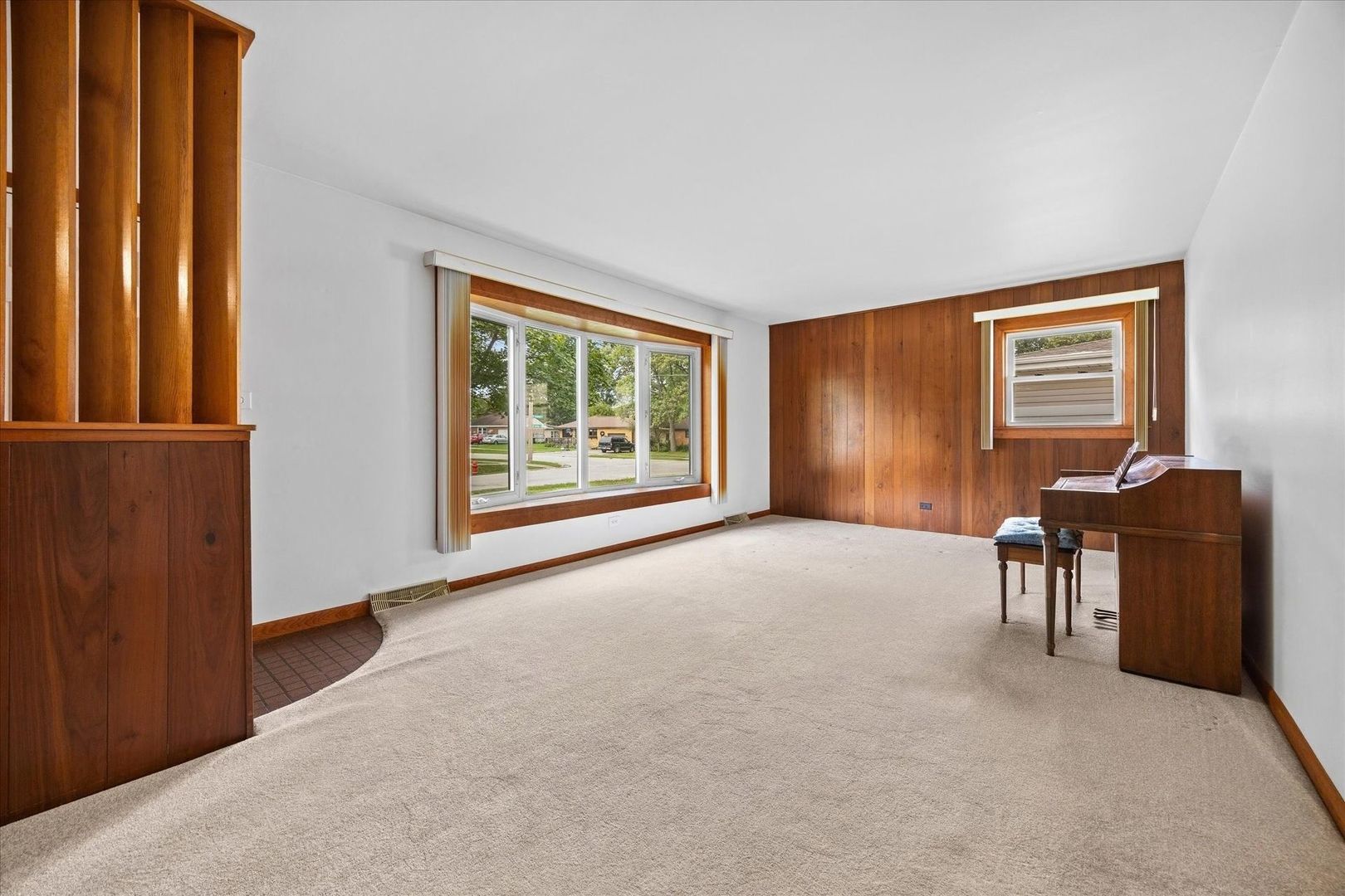 304 Crestwood Drive