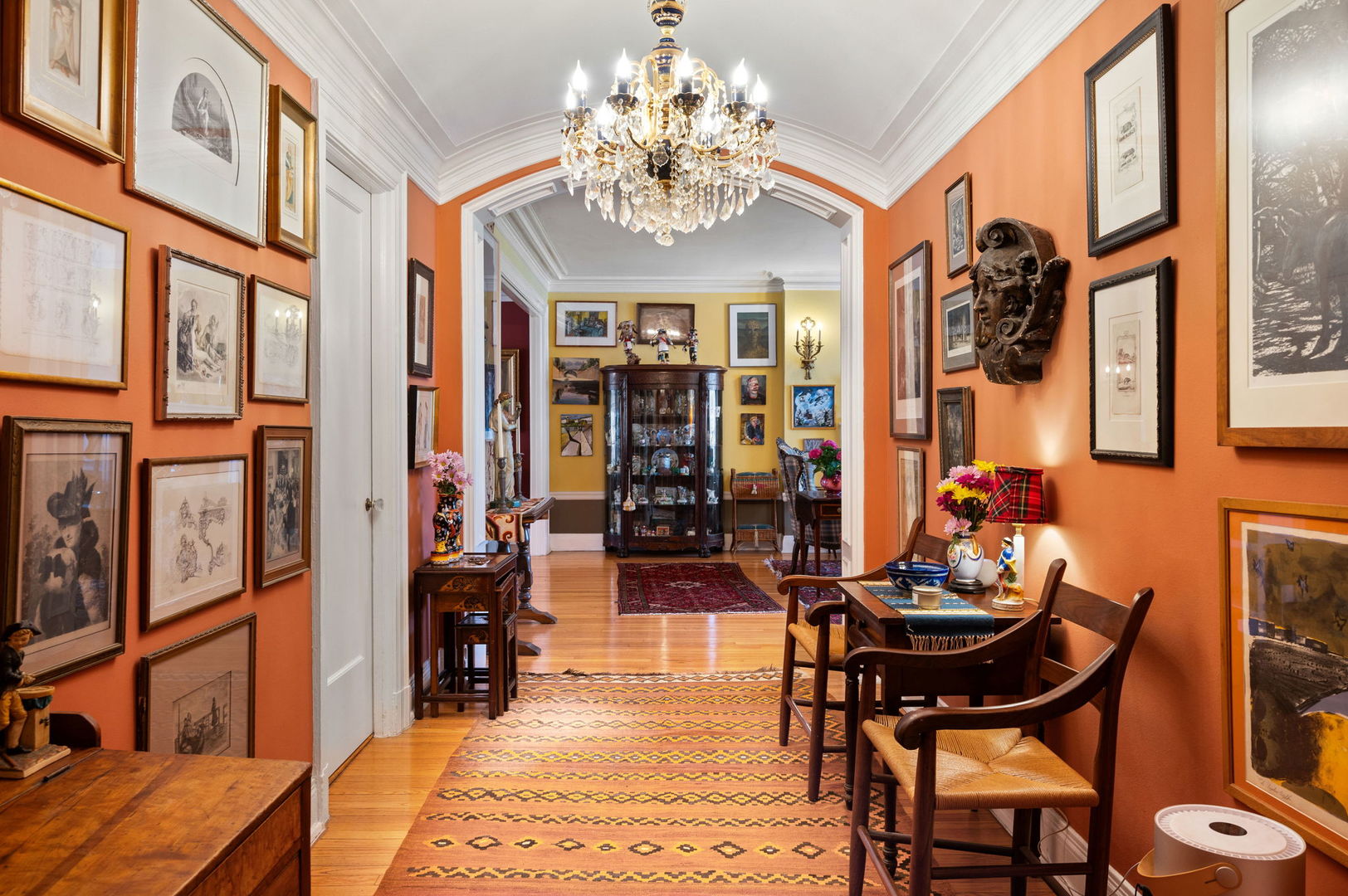 3800 N Lake Shore Drive Unit: 5E