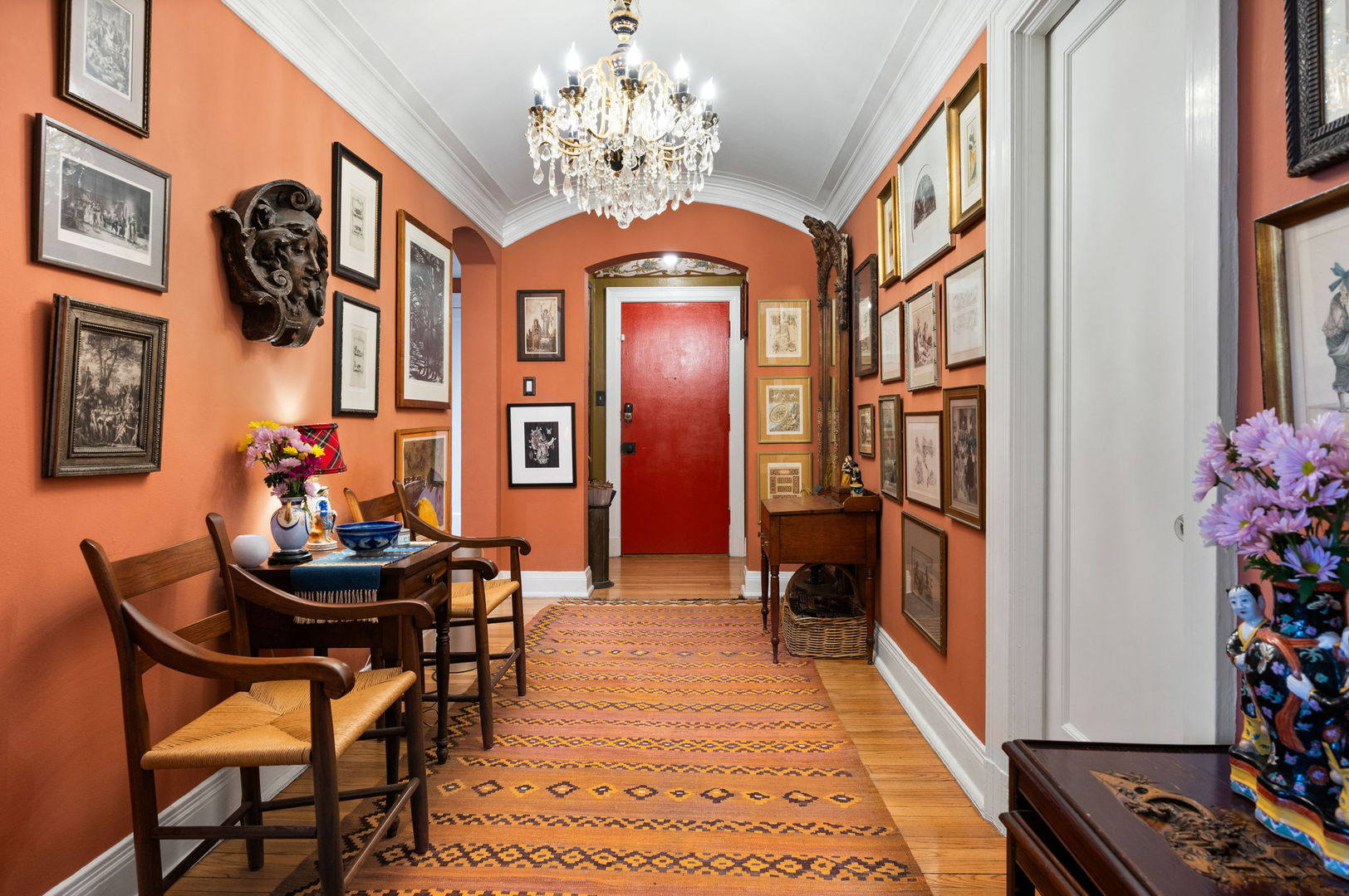 3800 N Lake Shore Drive Unit: 5E