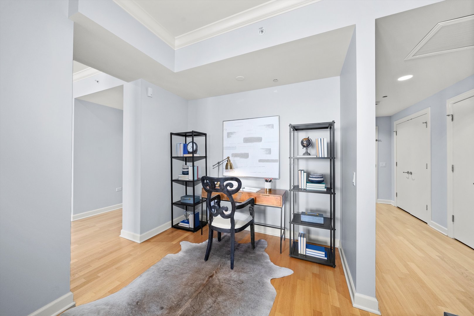 310 S Michigan Avenue Unit: 2101