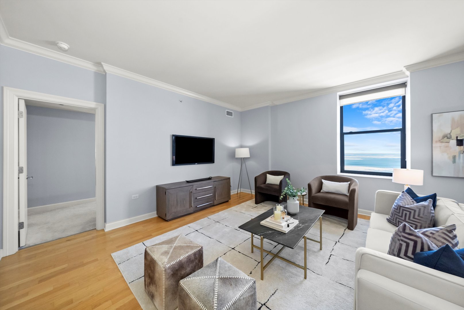 310 S Michigan Avenue Unit: 2101