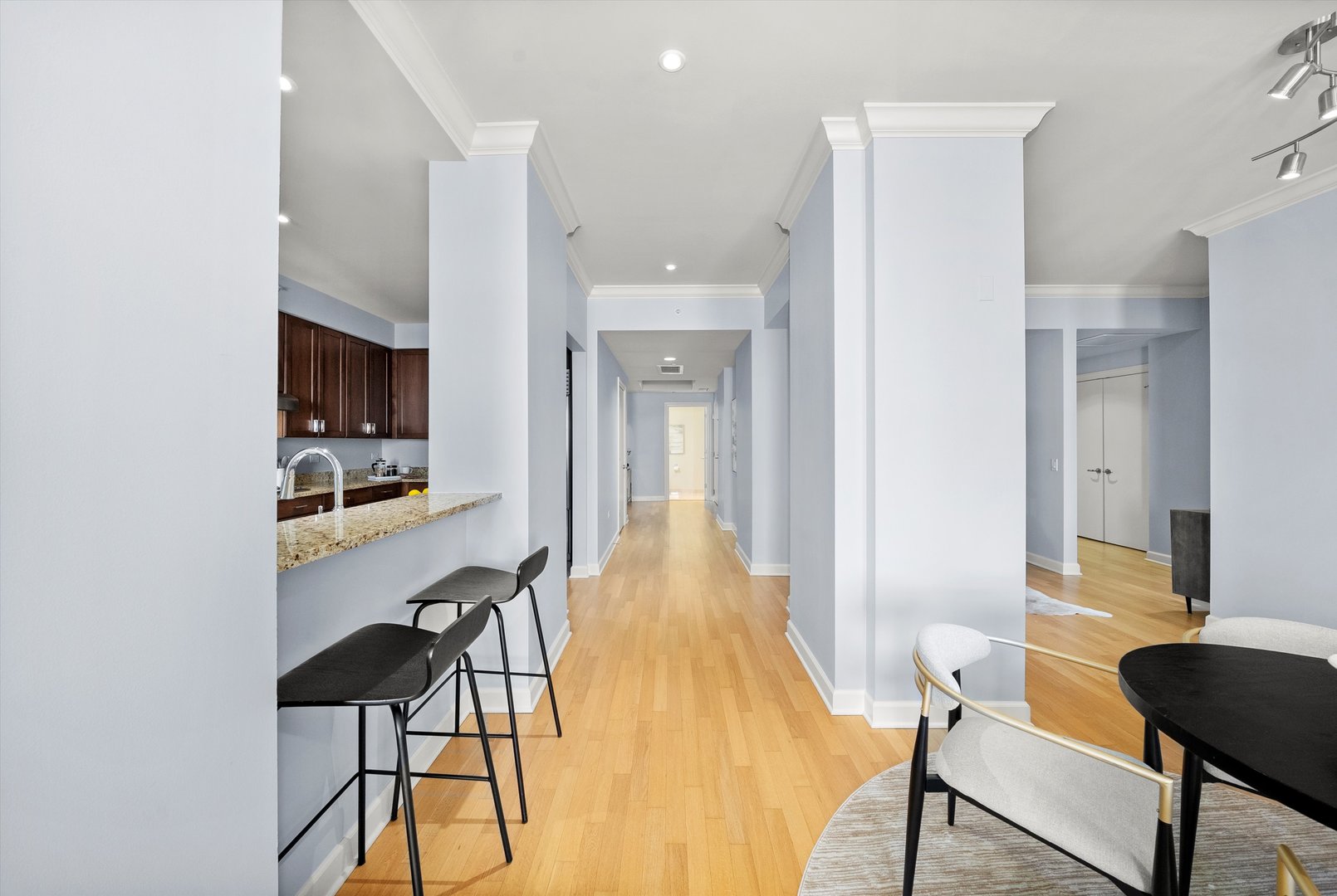 310 S Michigan Avenue Unit: 2101
