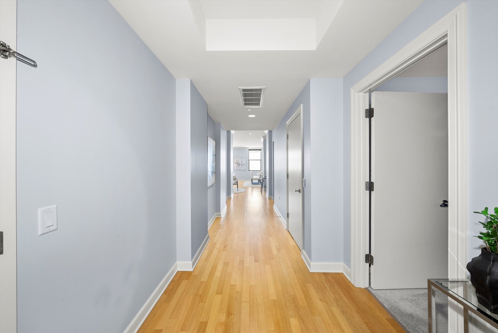 310 S Michigan Avenue Unit: 2101