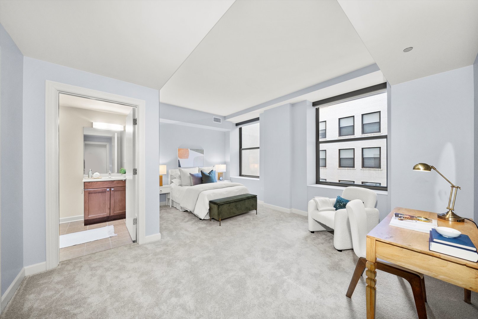 310 S Michigan Avenue Unit: 2101
