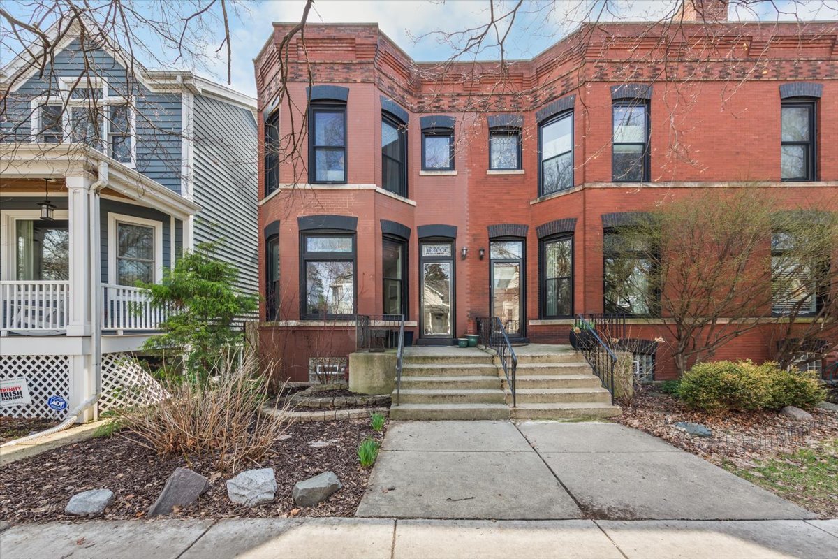 2159 W Wilson Avenue
