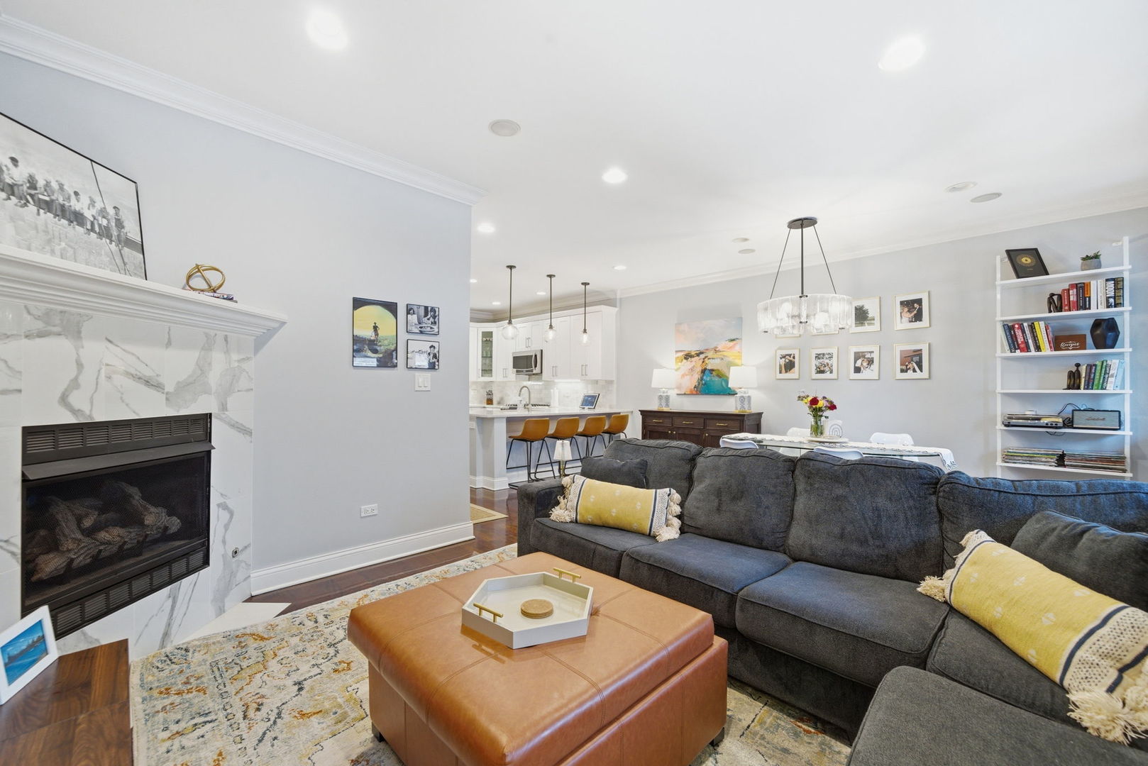 1443 W Belmont Avenue Unit: 1