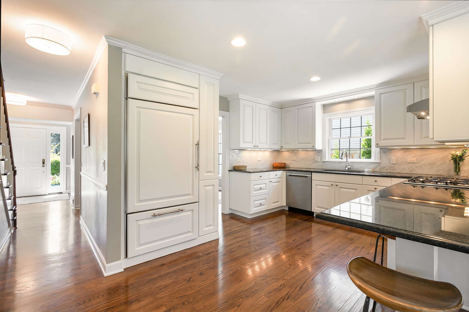 348 E Woodland Road