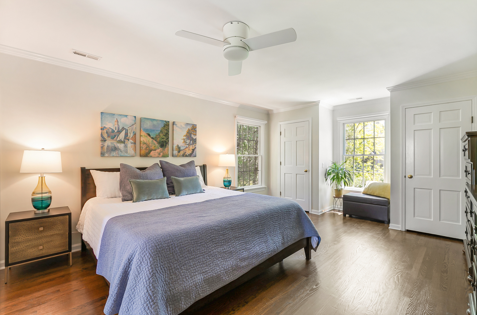 348 E Woodland Road