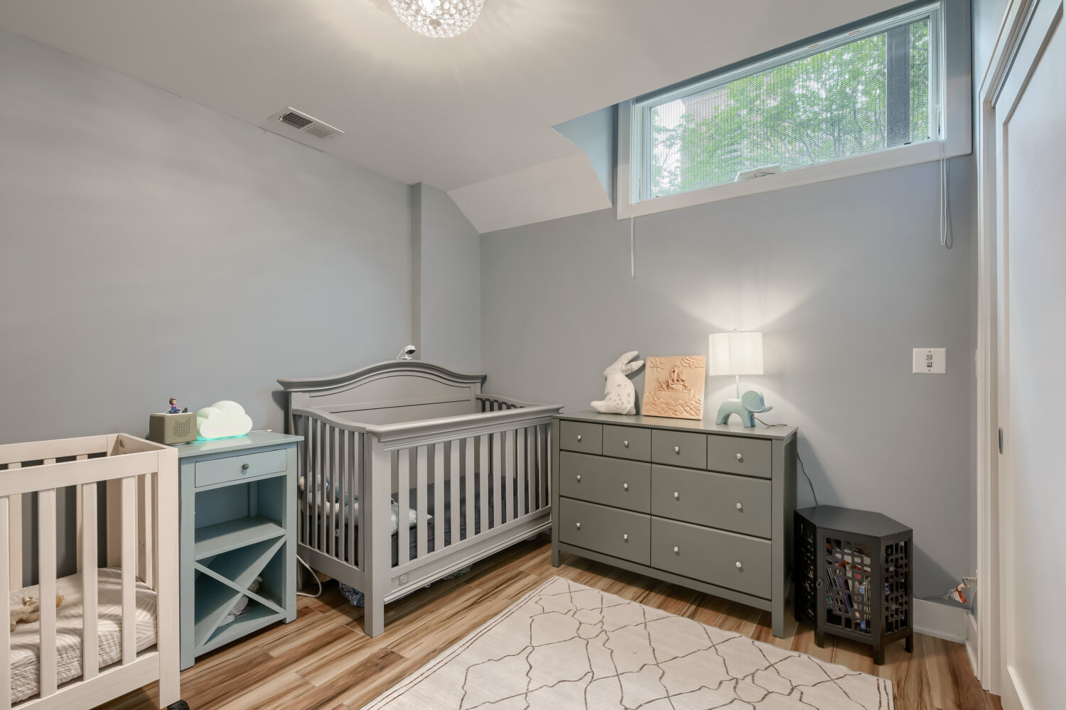 3737 N Damen Avenue Unit: 1