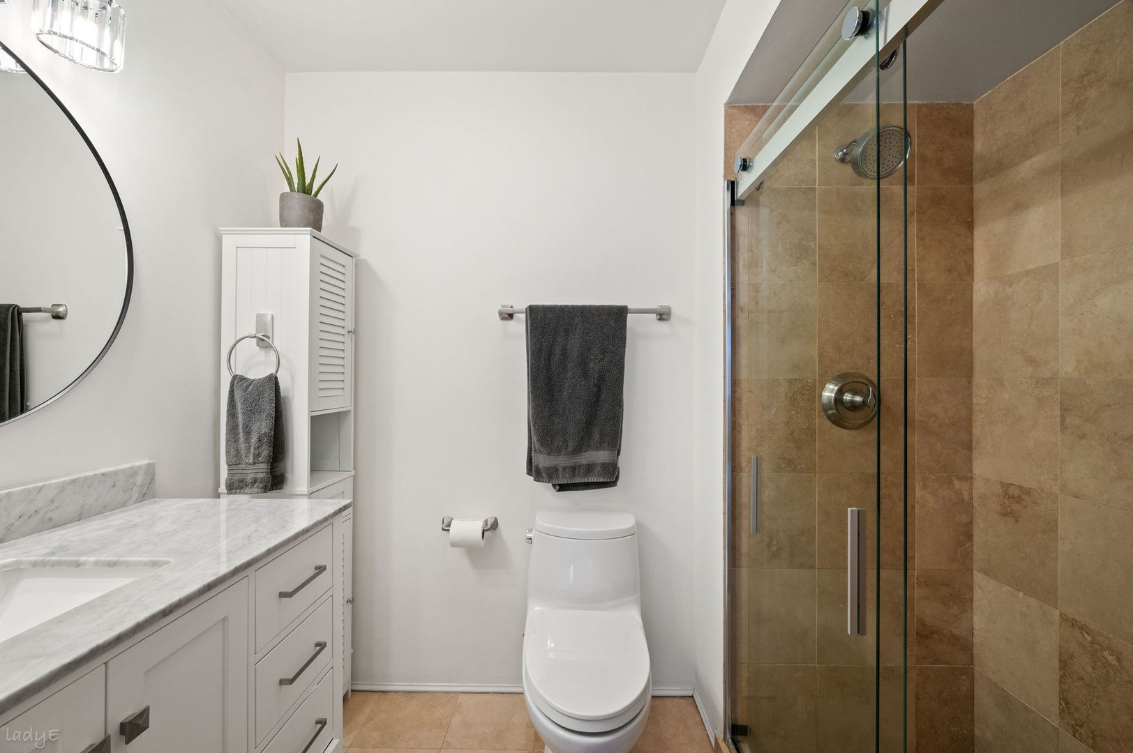 1651 N Dayton Street Unit: 304