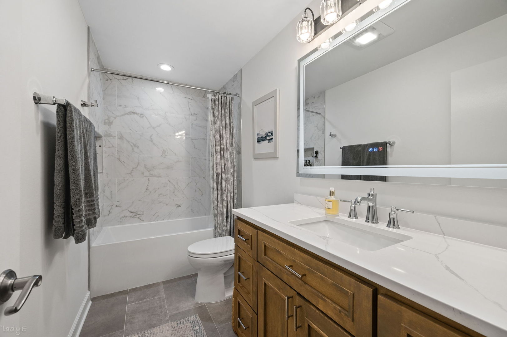 1651 N Dayton Street Unit: 304
