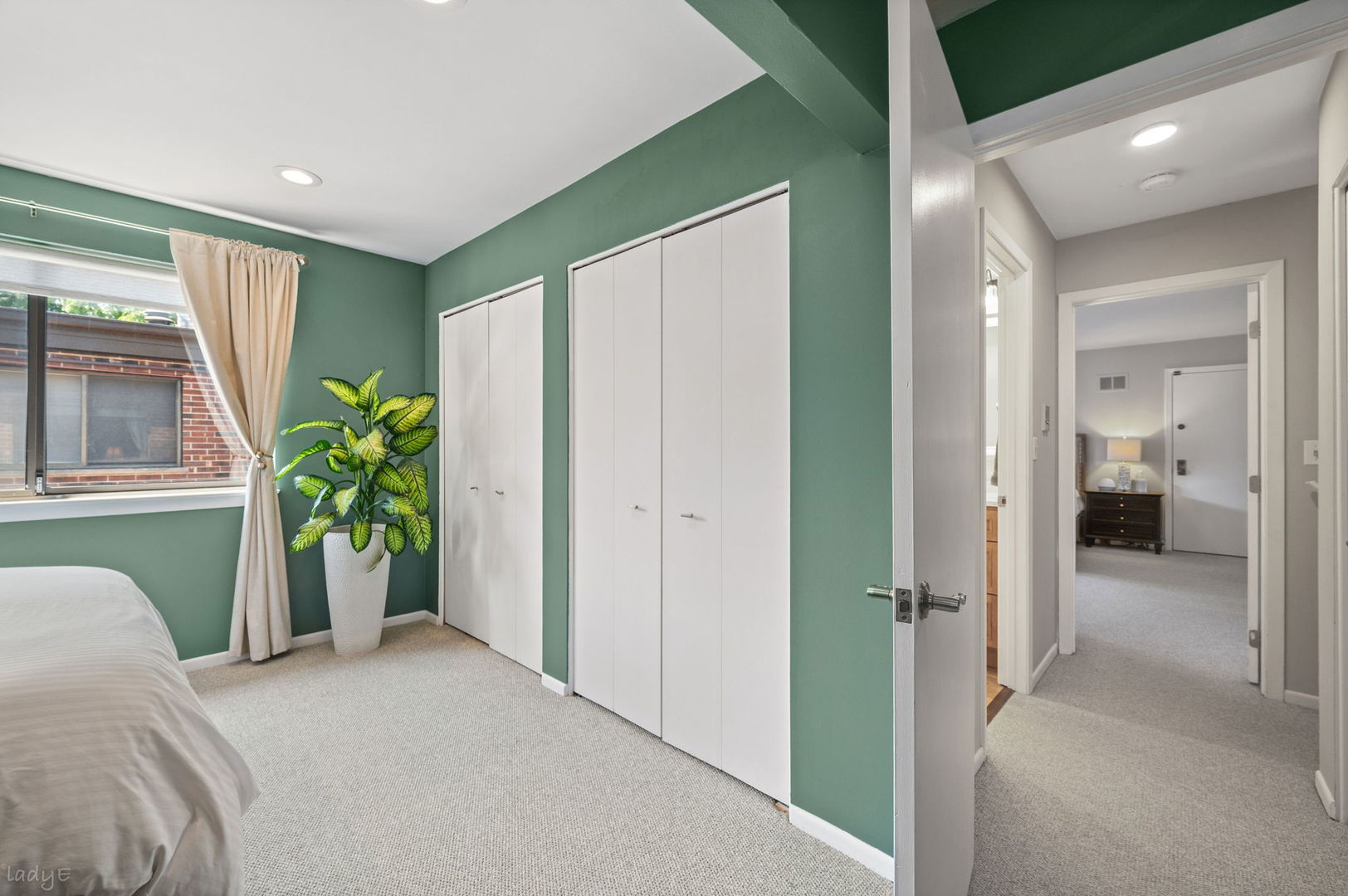 1651 N Dayton Street Unit: 304