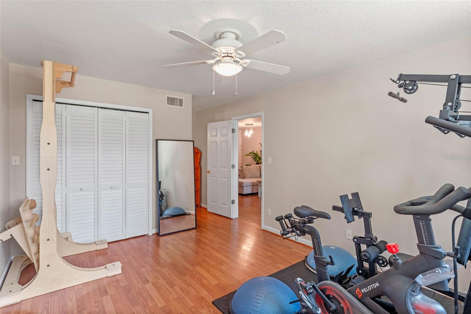 1250 S DENNING DR #111