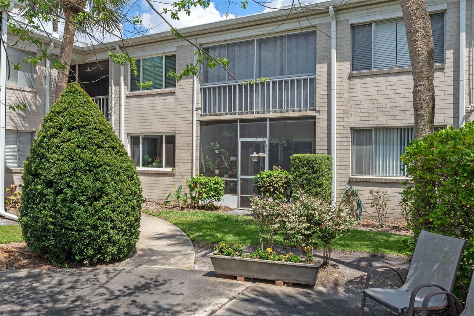 1250 S DENNING DR #111