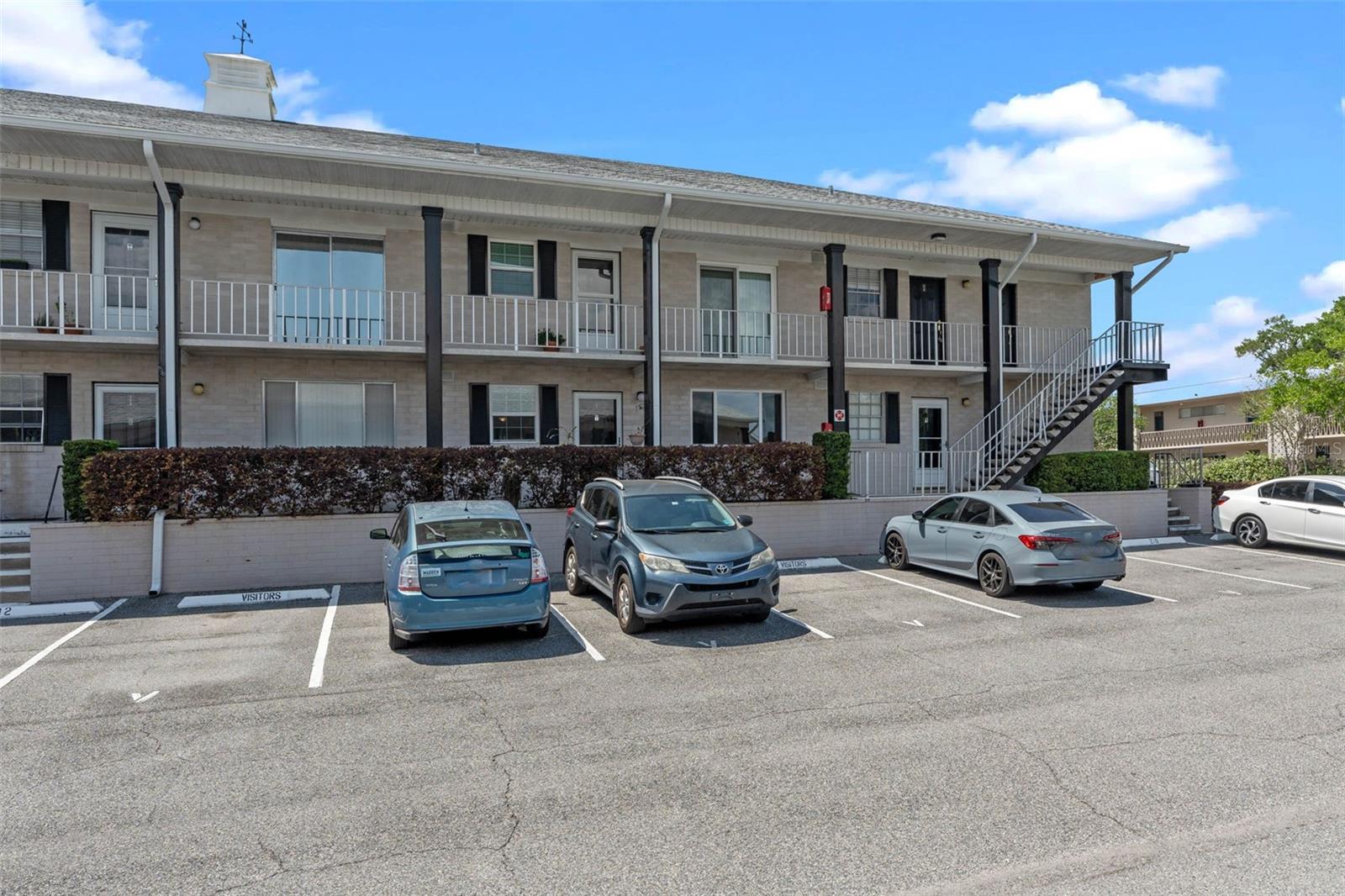 1250 S DENNING DR #111