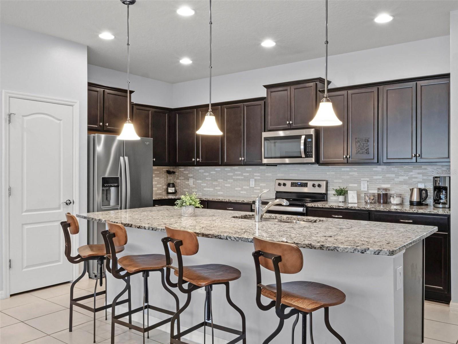 2432 TANGIER DR