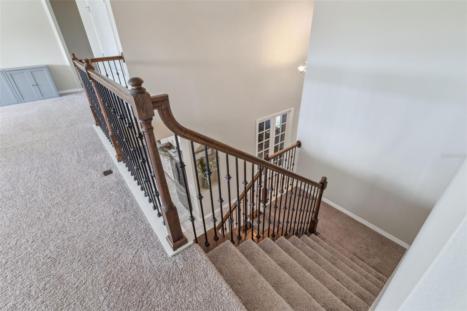 1207 FIELDSTONE CIR