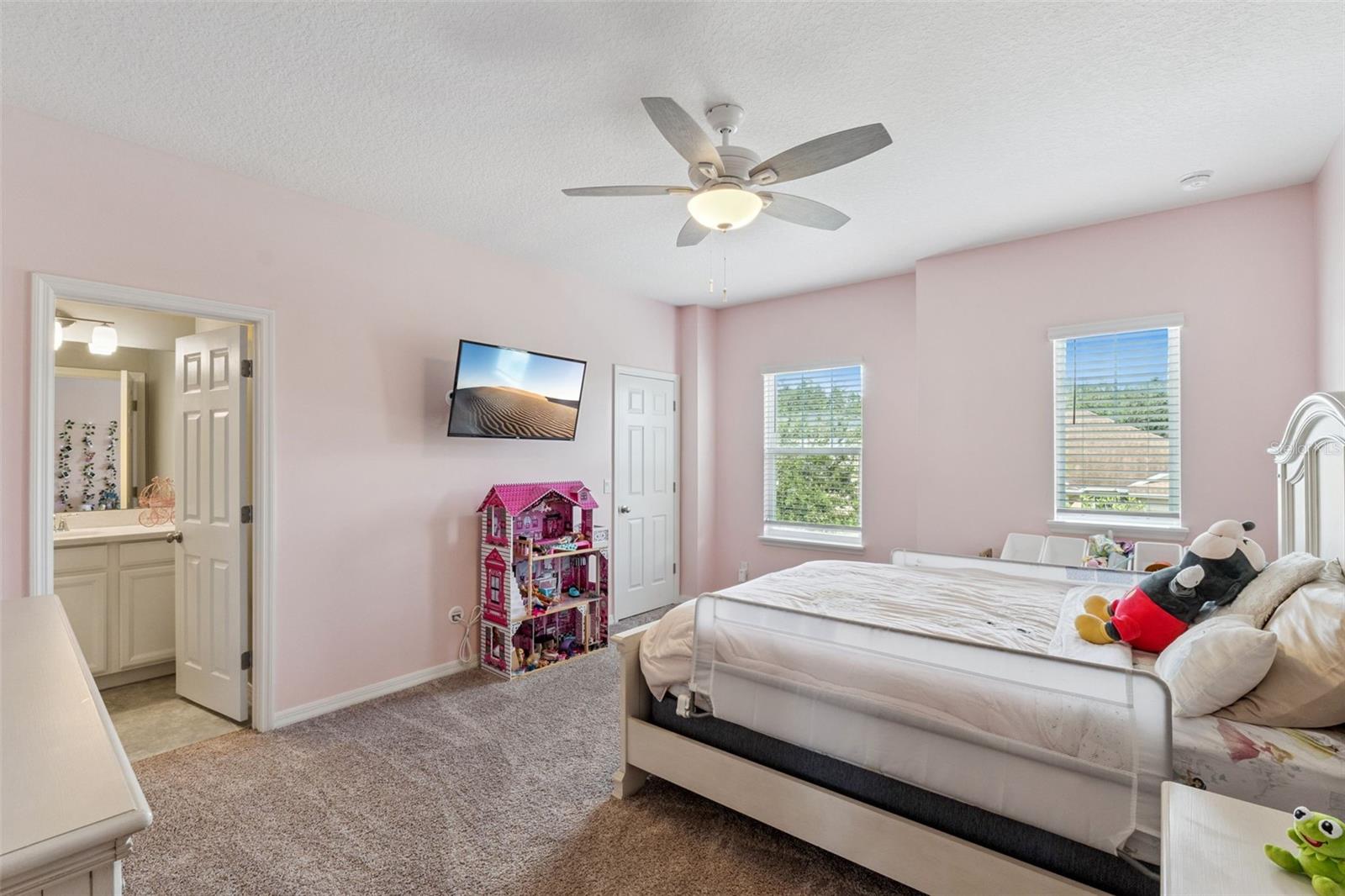 1207 FIELDSTONE CIR