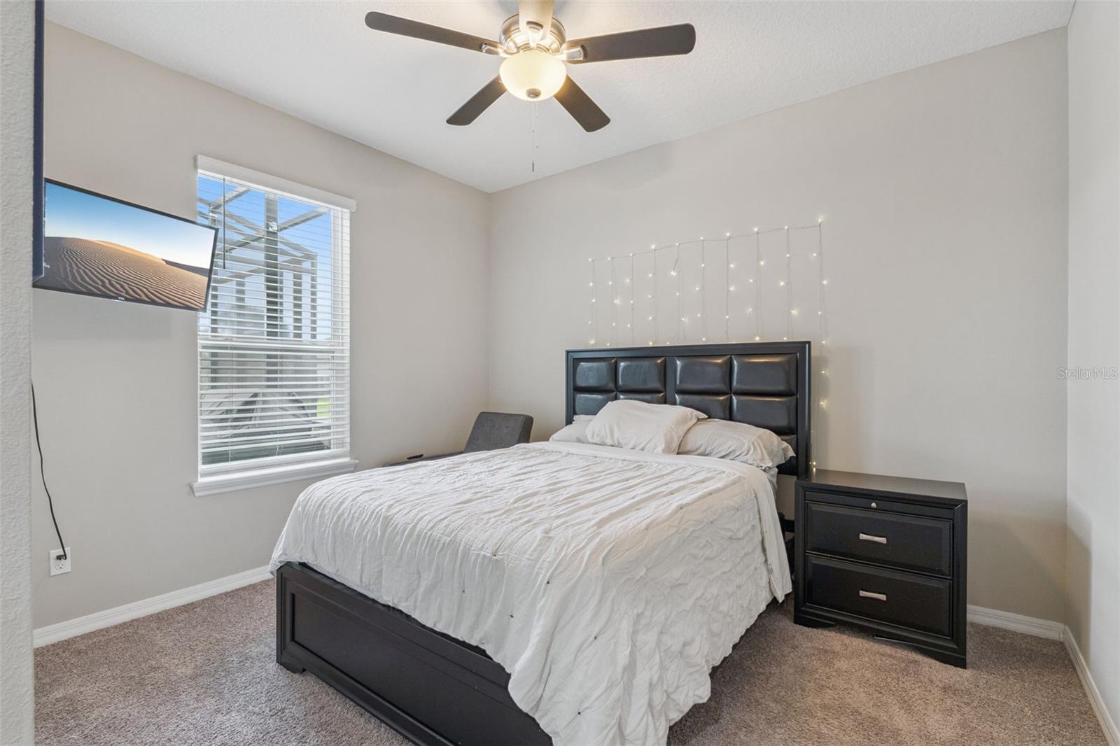 1207 FIELDSTONE CIR