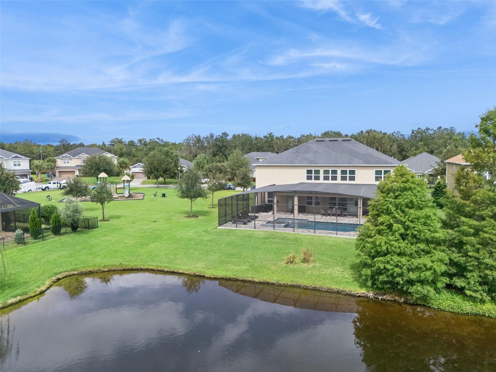 1207 FIELDSTONE CIR