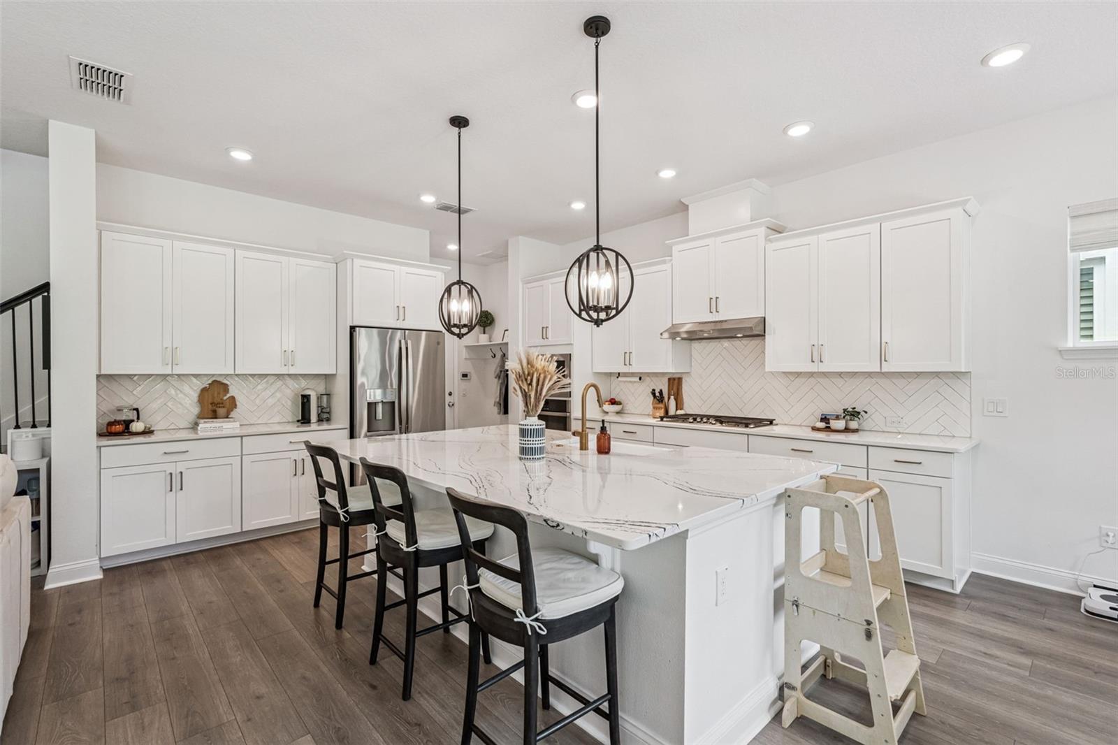 534 WISHBONE LN