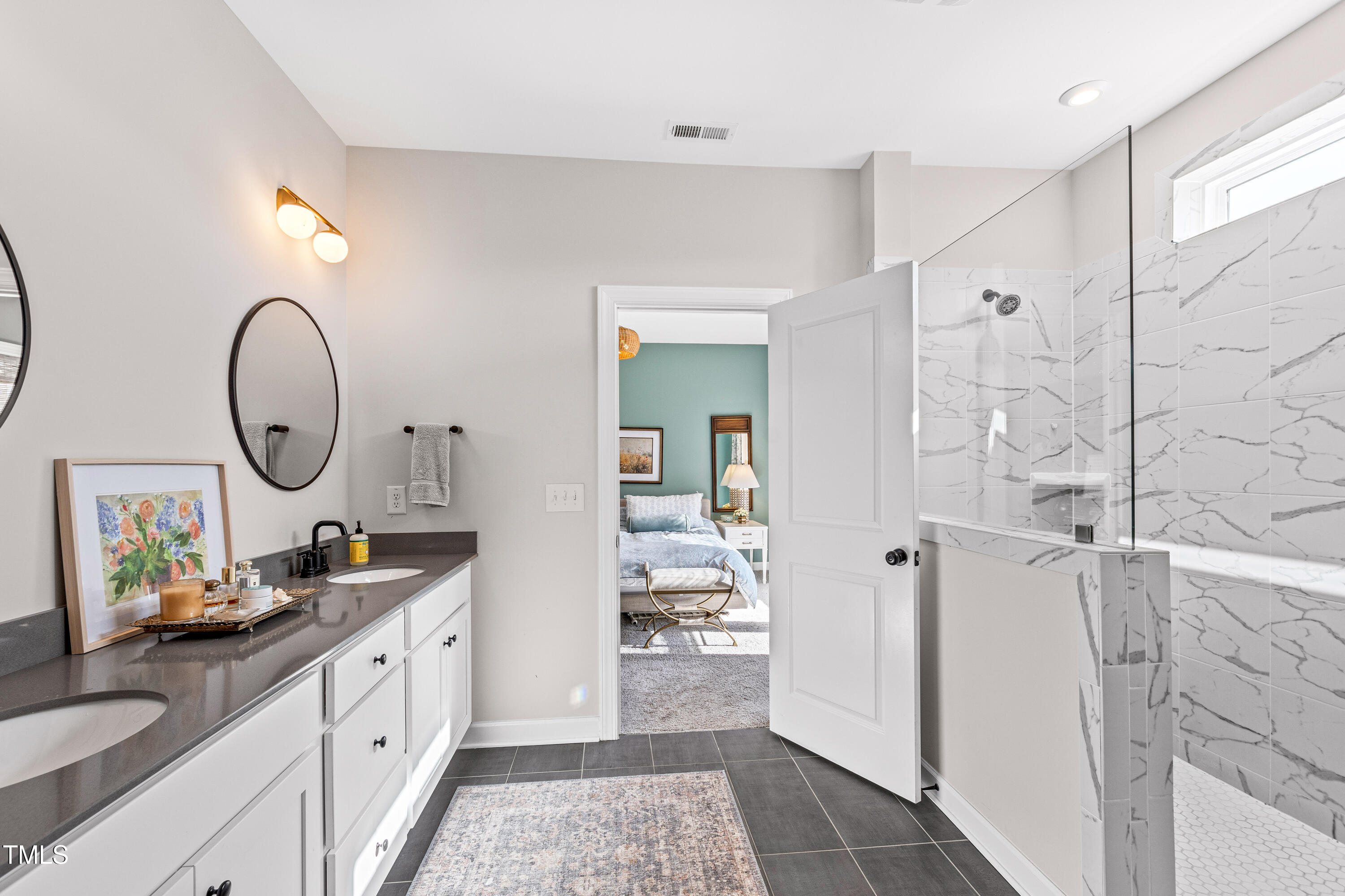 101 Copper Leaf Avenue