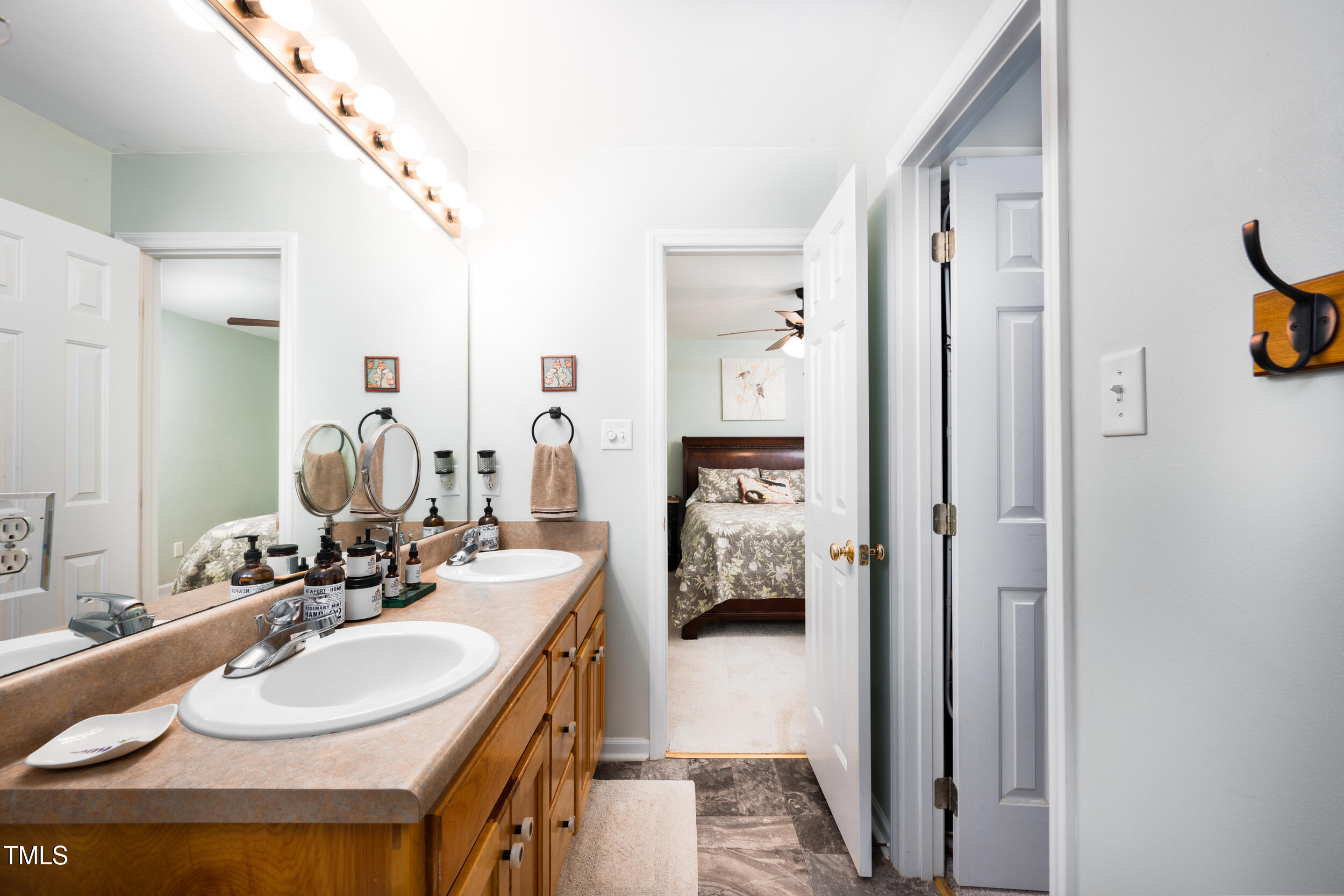 1166 Nc Highway 87 N