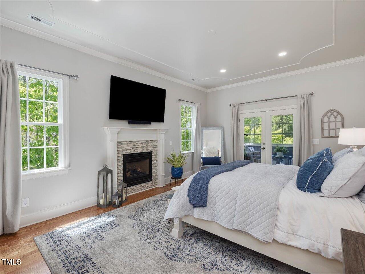 6824 Wood Forest Drive